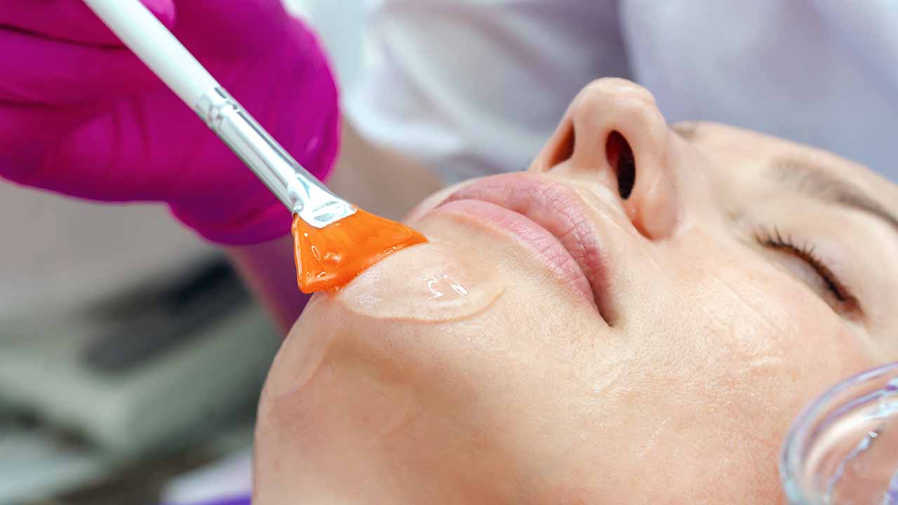 Glow Peel Superficial